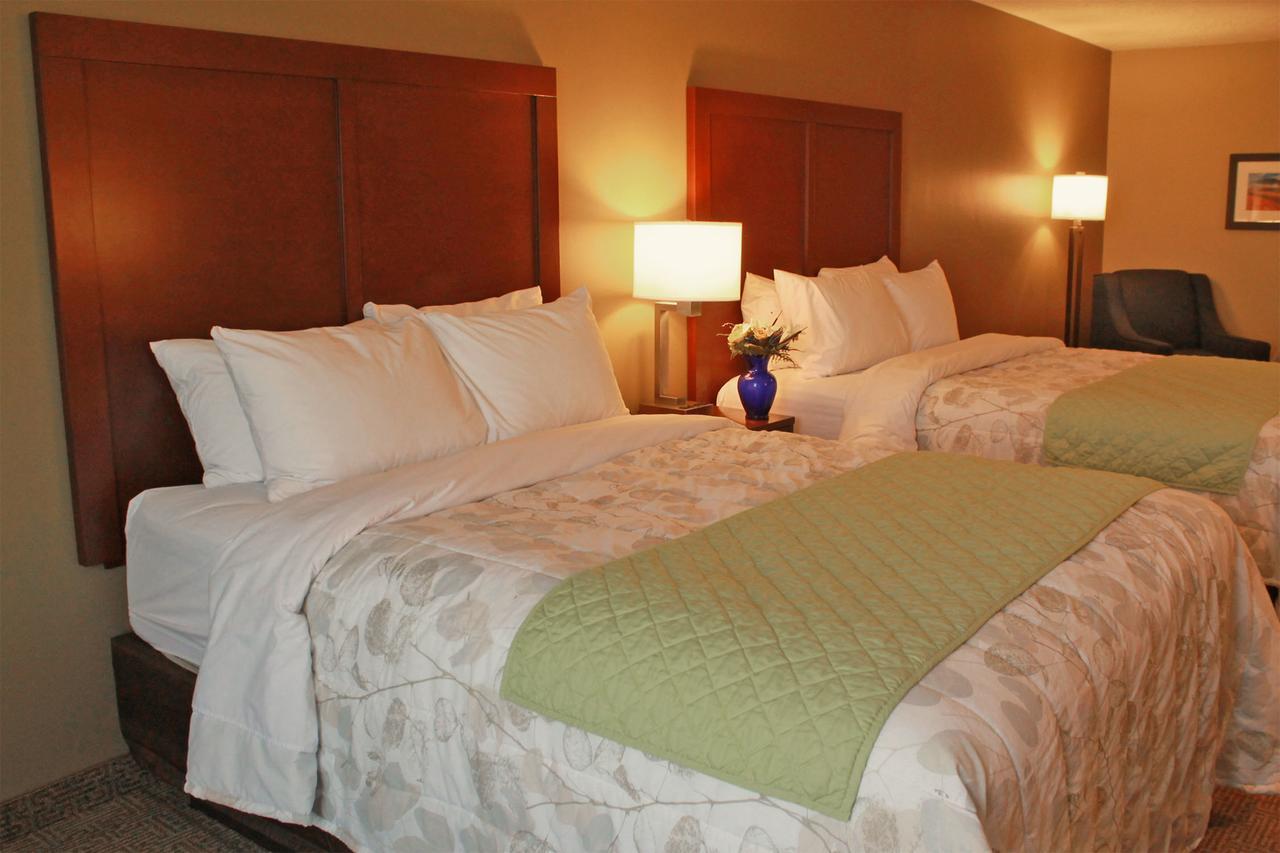 Heartland Inn And Suites Wheatland 外观 照片