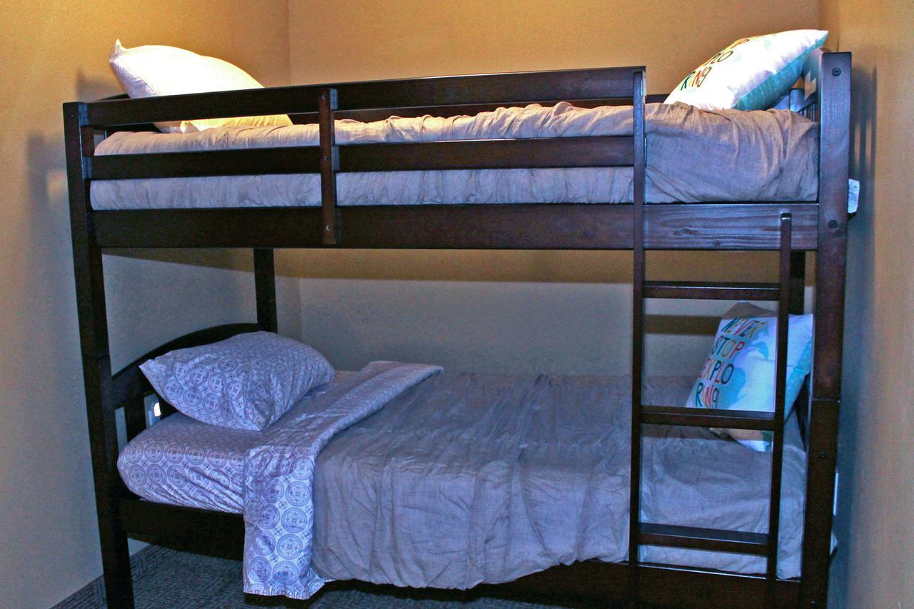 Heartland Inn And Suites Wheatland 外观 照片