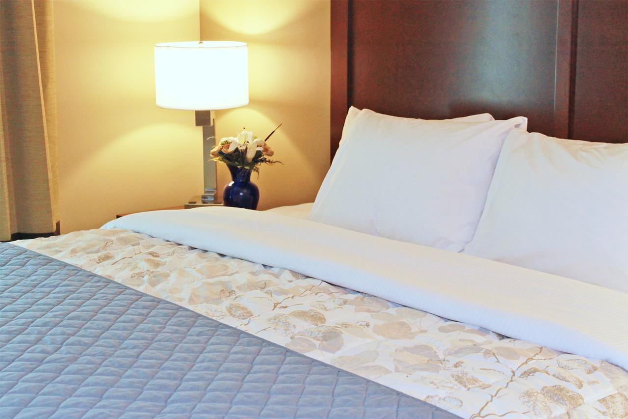 Heartland Inn And Suites Wheatland 外观 照片