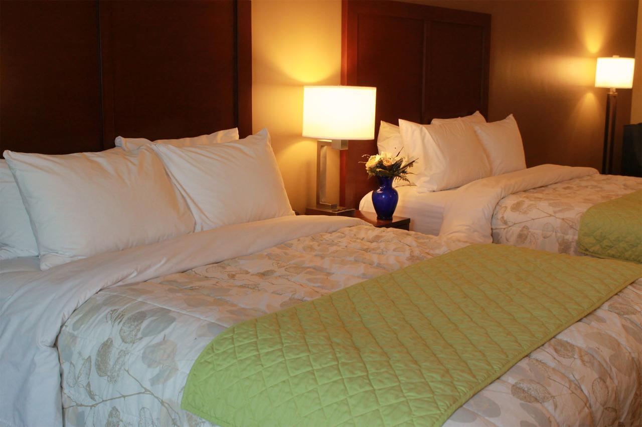 Heartland Inn And Suites Wheatland 外观 照片