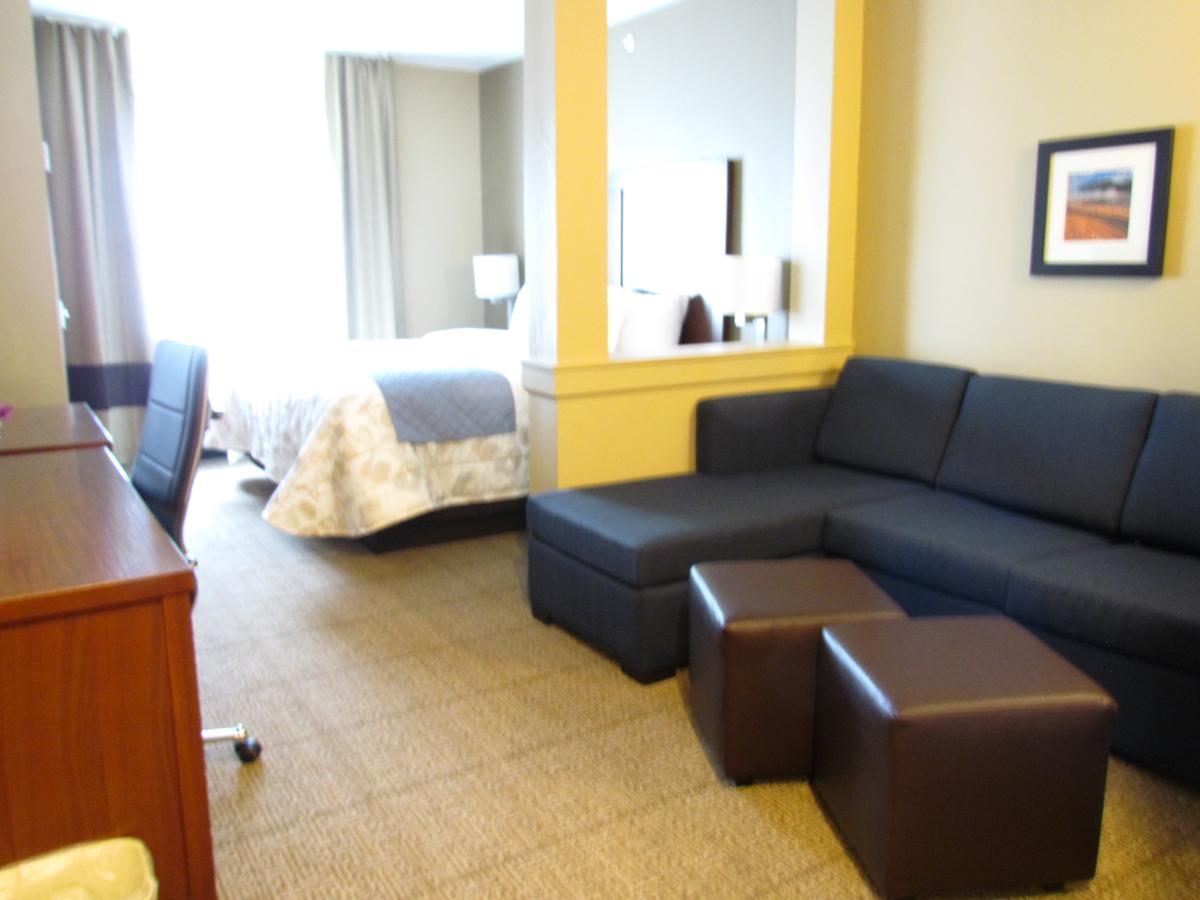 Heartland Inn And Suites Wheatland 外观 照片
